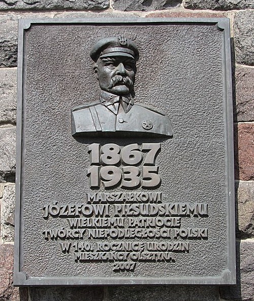 Tablica pamiątkowa Marszałka Józefa Piłsudskiego, Urząd Marszałkowski Województwa Warmińsko-Mazurskiego