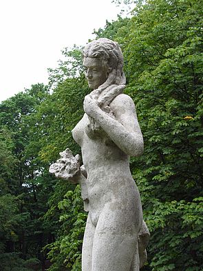 Rzeźba Wiosna, Park Podzamcze